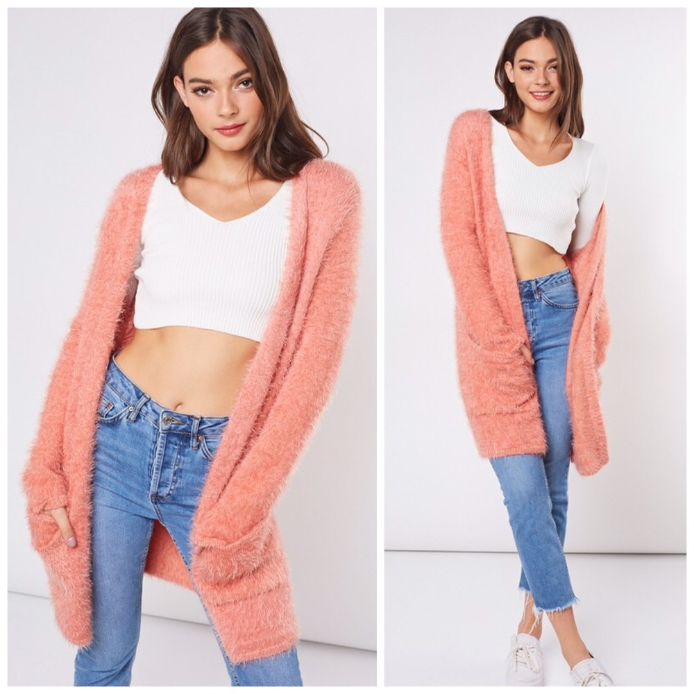 ❤️LAST! The Softest! Peach 🍑 Cardigan Sweater! - Picture 6 of 8